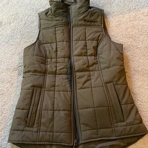 Ariat women's crius insulated vest